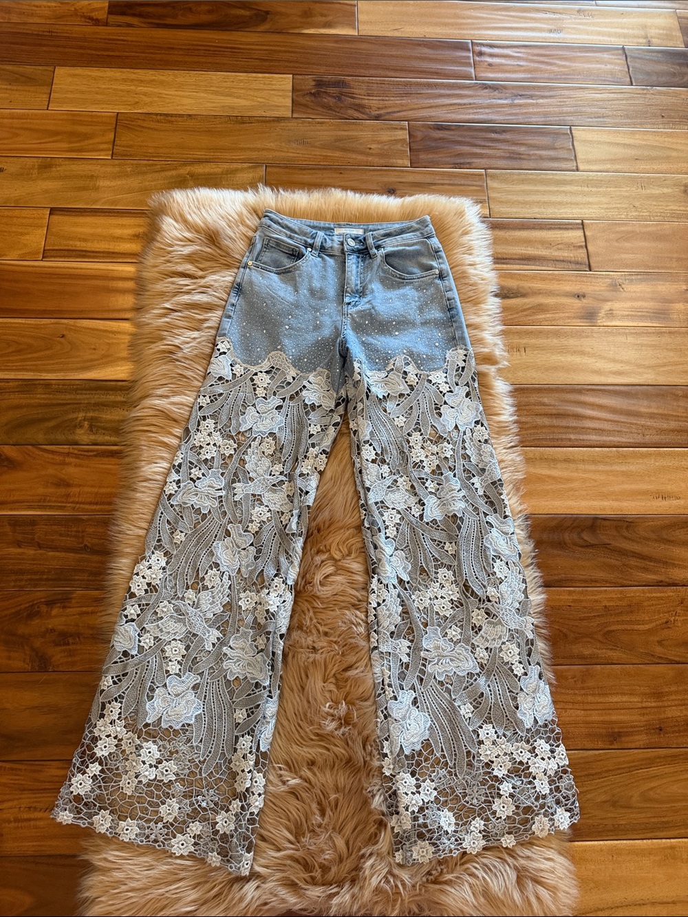 Bayeas Los Angeles Lace Panel Rhinestone Straight-Leg Jeans size 26 - Picture 5 of 15